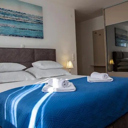 Iadertina Duplex With Garden *