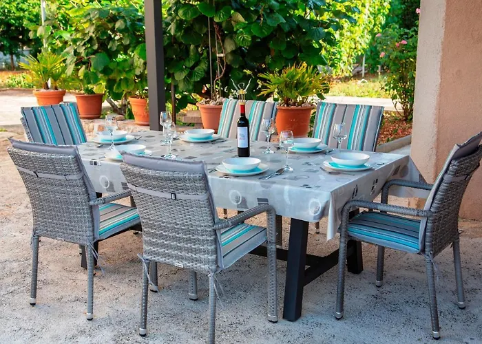 Iadertina Duplex With Garden * Zadar