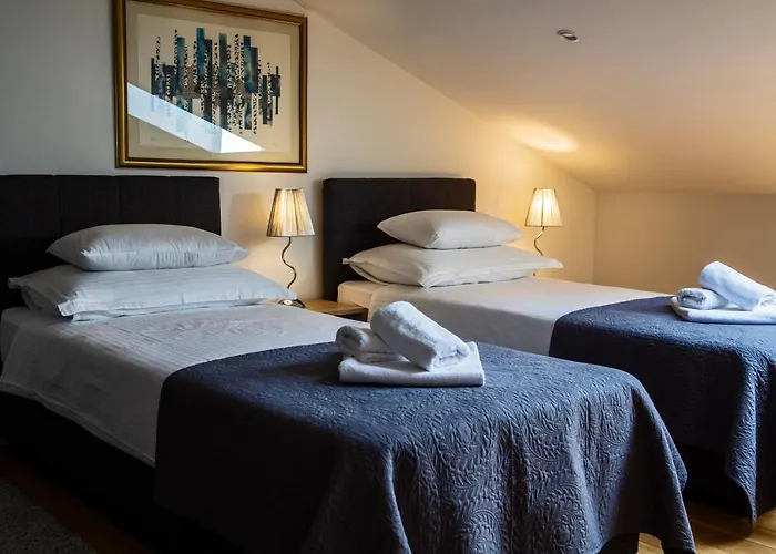 Iadertina Duplex With Garden