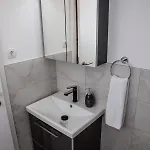 Iadertina Duplex With Garden 扎达尔