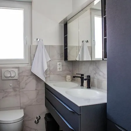 Iadertina Duplex With Garden Διαμέρισμα