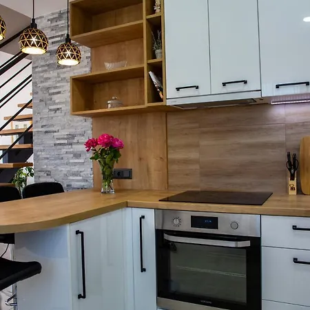 Iadertina Duplex With Garden Zadar