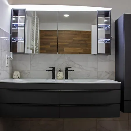 Daire Iadertina Duplex With Garden *