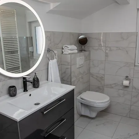 Iadertina Duplex With Garden *