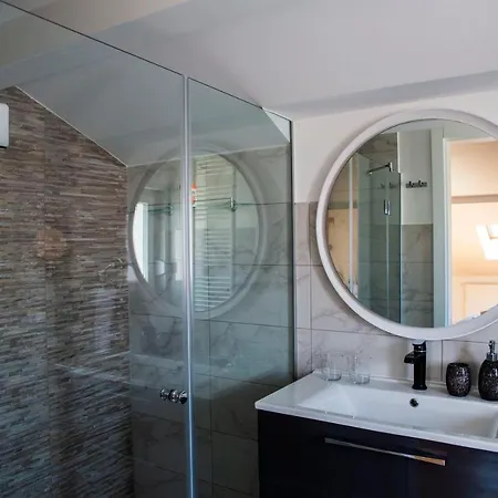 Iadertina Duplex With Garden Ζαντάρ