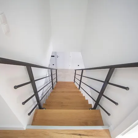 Iadertina Duplex With Garden Daire Zadar