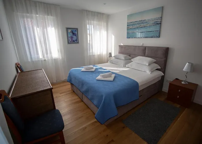 Iadertina Duplex With Garden Appartement *