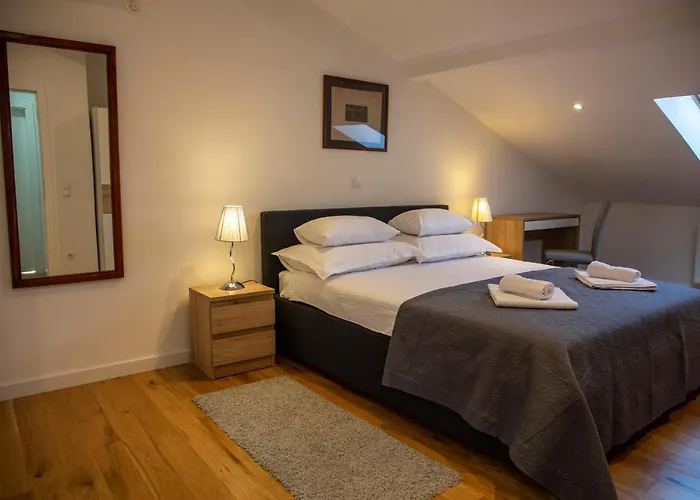 Iadertina Duplex With Garden 公寓 扎达尔