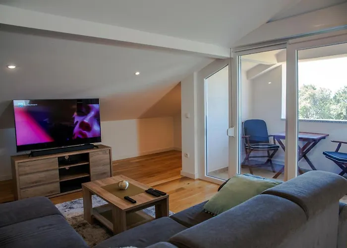 Iadertina Duplex With Garden Appartement *